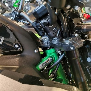 가와사키(Kawasaki) Z900 2017-2023년 독일 정품 VMT 25mm 투어링 핸들 라이져